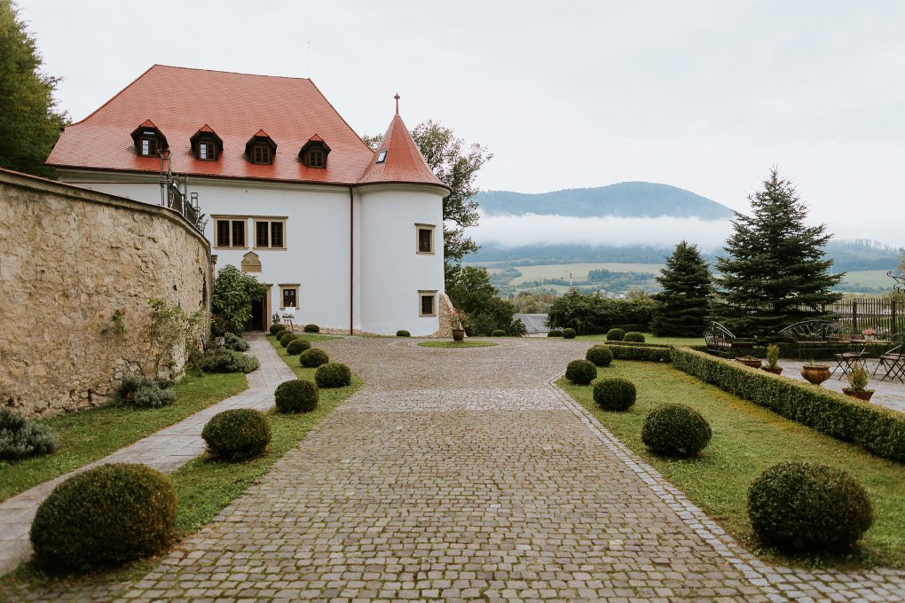 Kaštieľ Burg pod Považským hradom