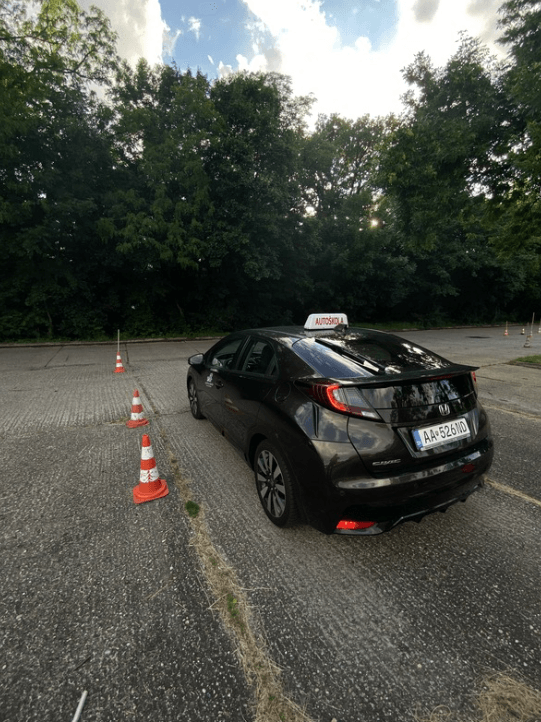 V kurze — Autoškola Star